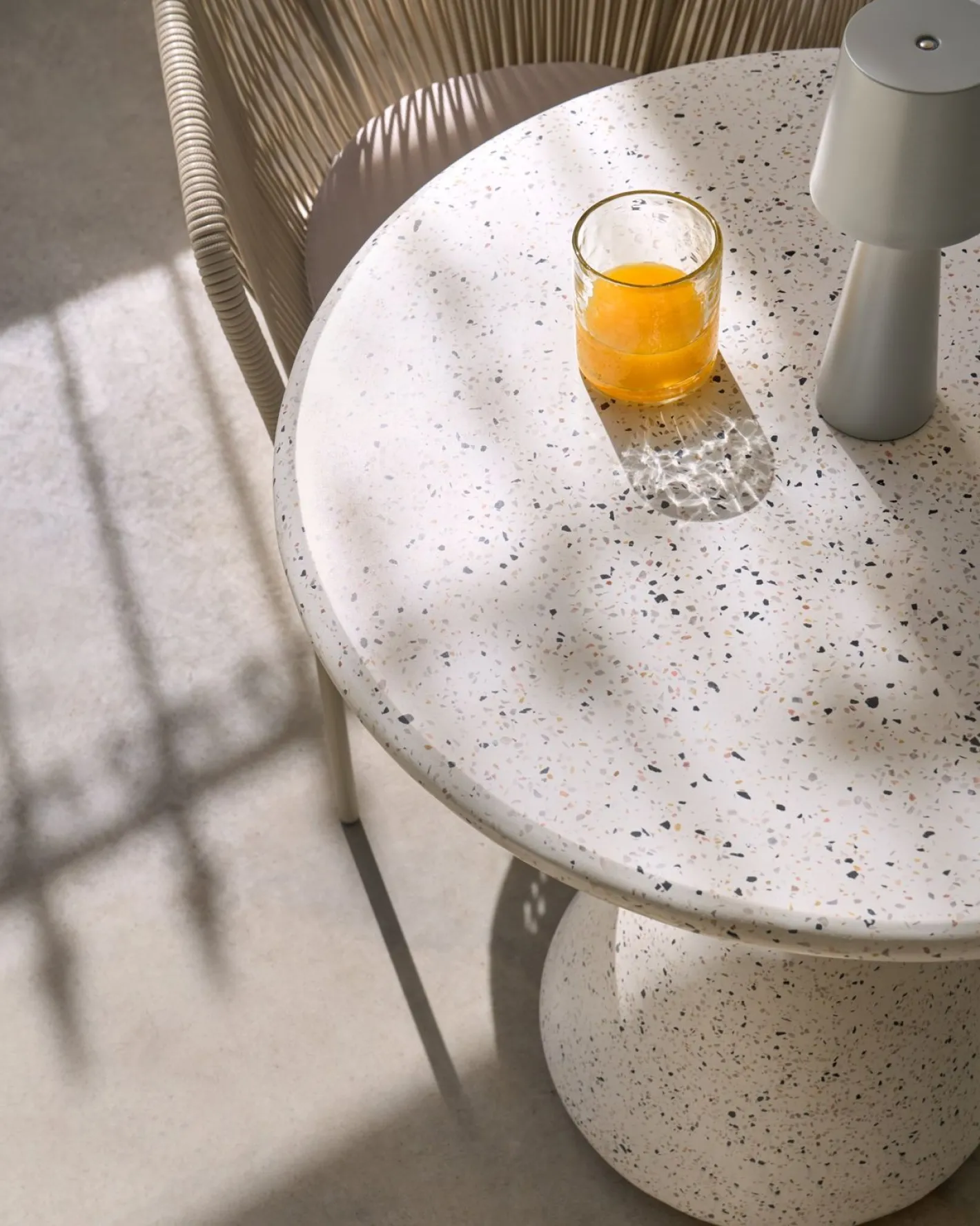 Online Kave Home Saura Tuintafel Wit