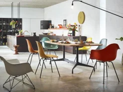 Sale Vitra Segmented Eettafel Bruin