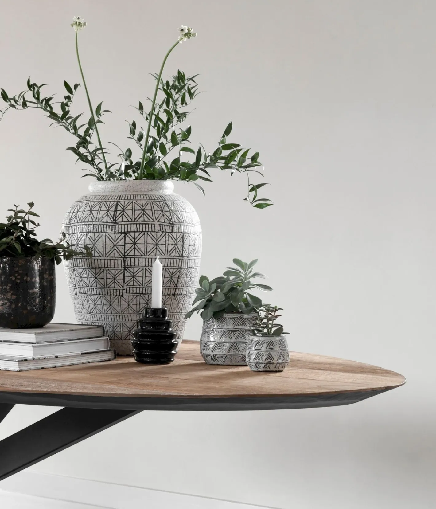 DTP Home Shape Rond Eettafel Bruin