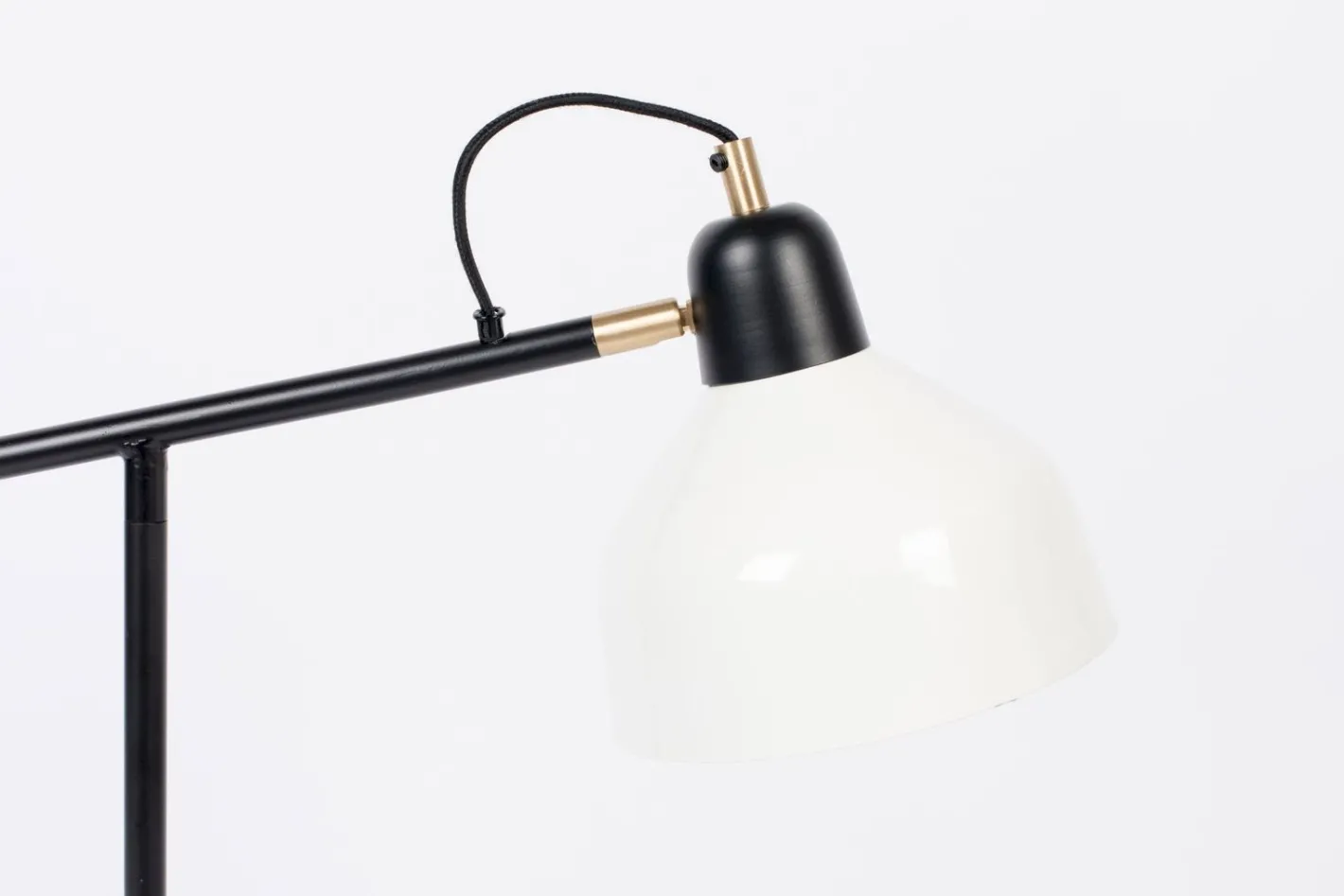 Best Zuiver Skala Tafellamp Black