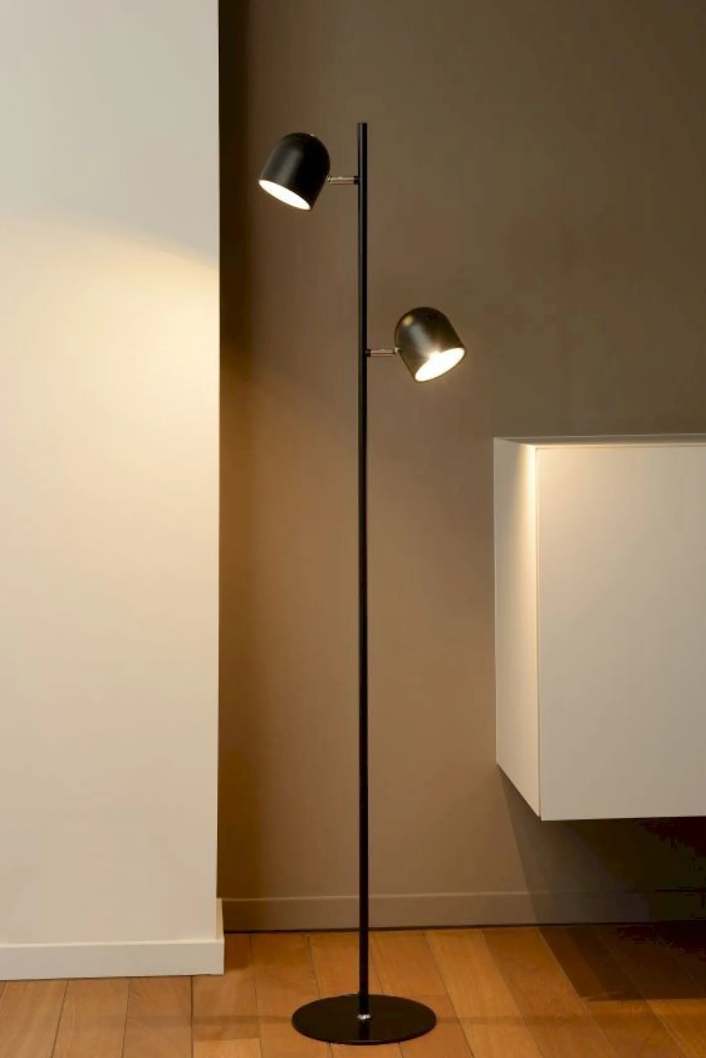 Best Lucide Skanska Vloerlamp Zwart