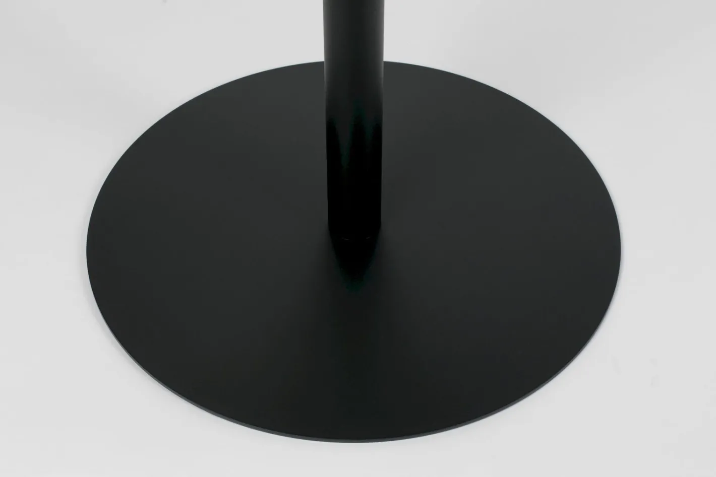 Sale Zuiver Snow Bijzettafel Black