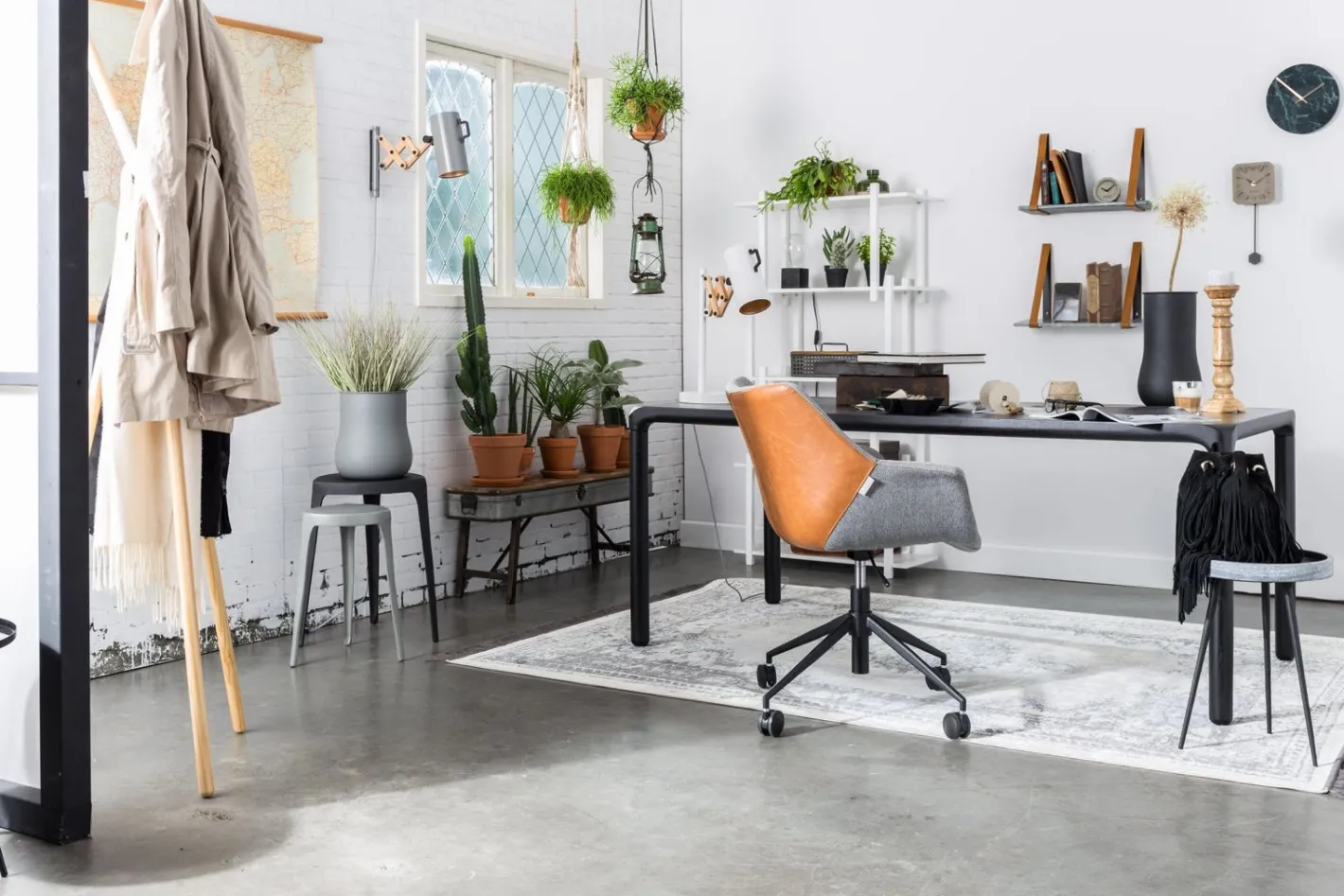 Sale Zuiver Storm Eettafel Black