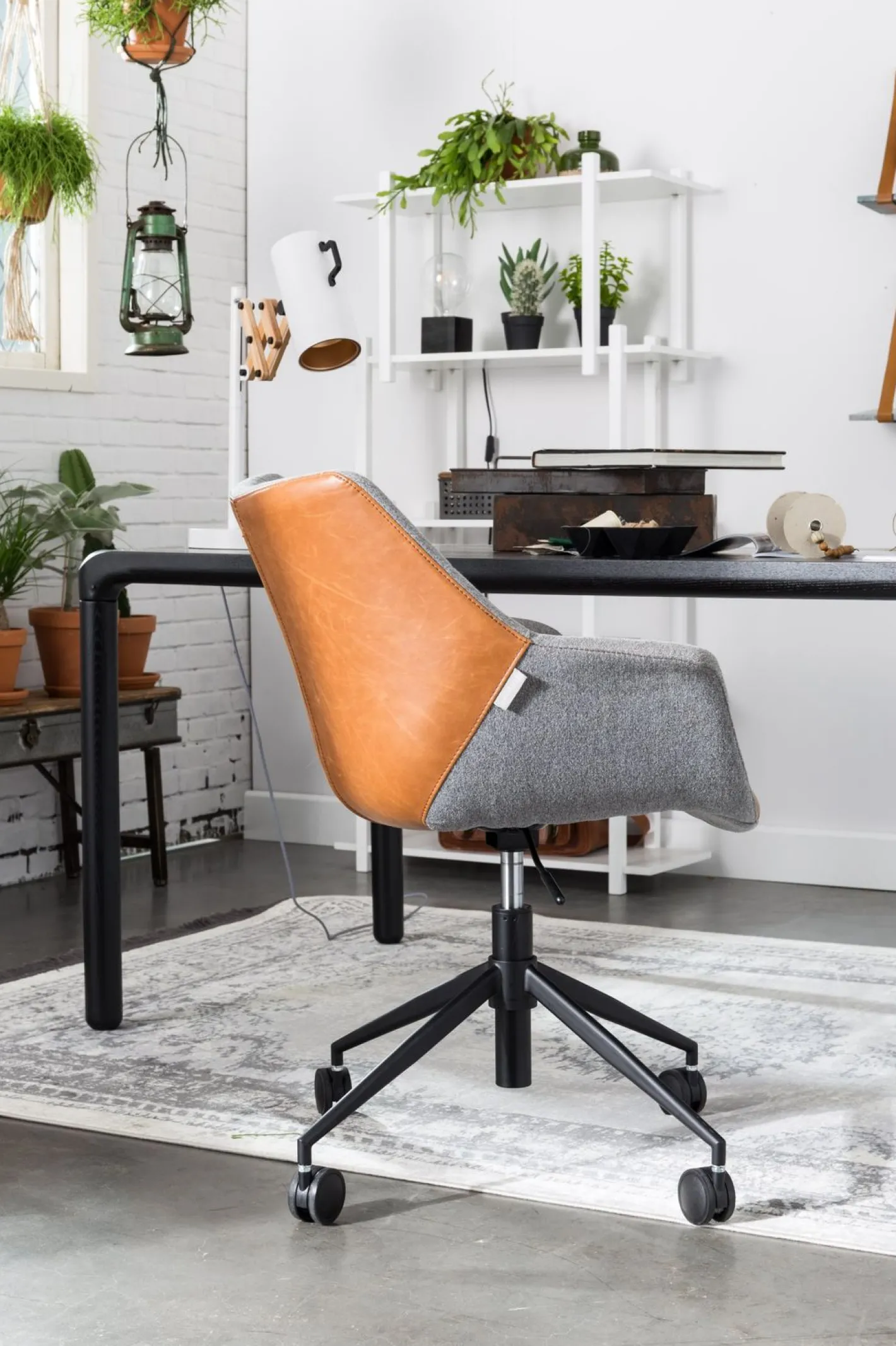 Sale Zuiver Storm Eettafel Black