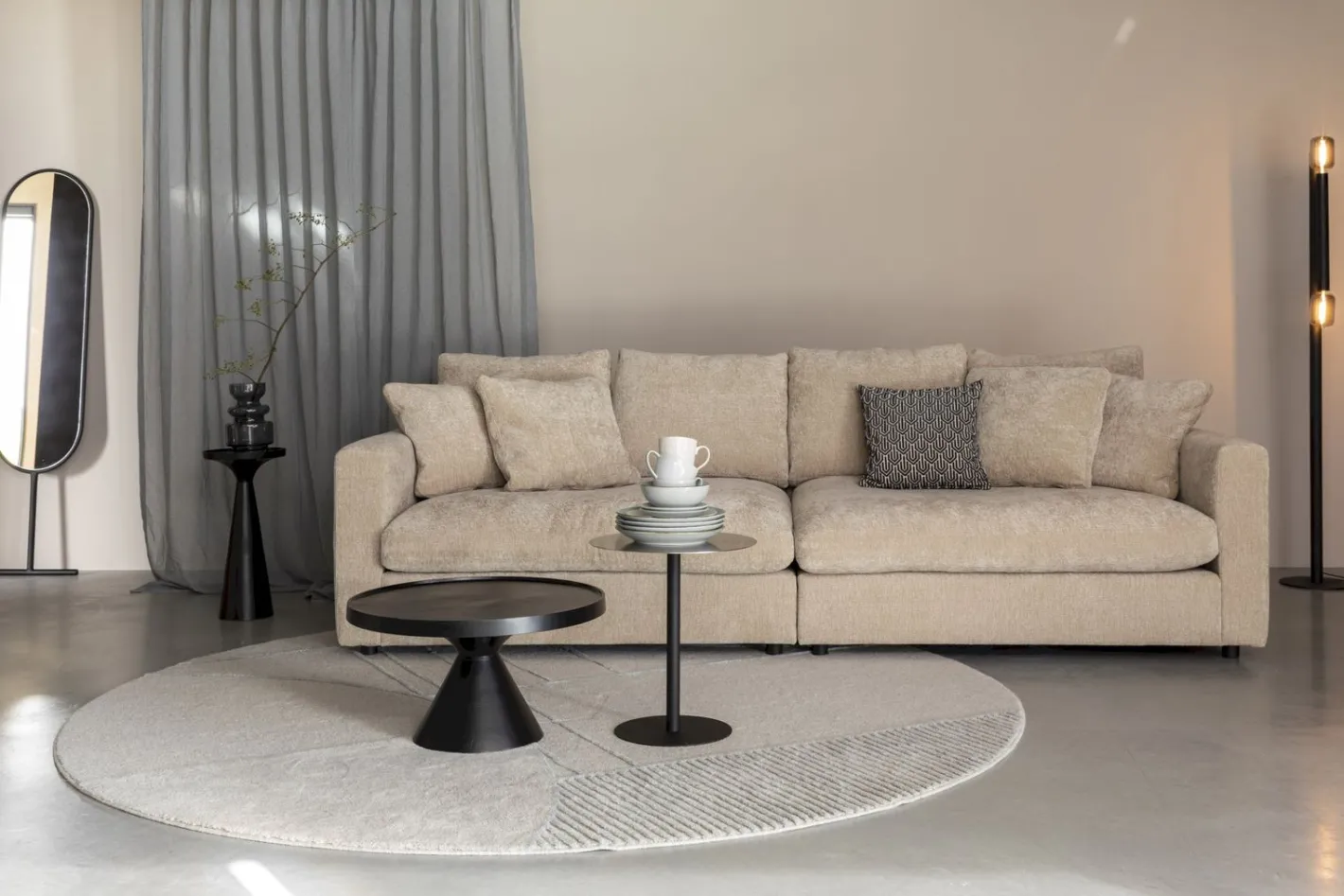 Outlet Zuiver Tess Spiegel Black