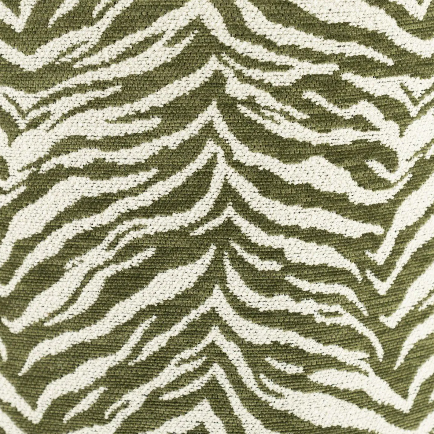 New By Boo Tigra Poef Groen
