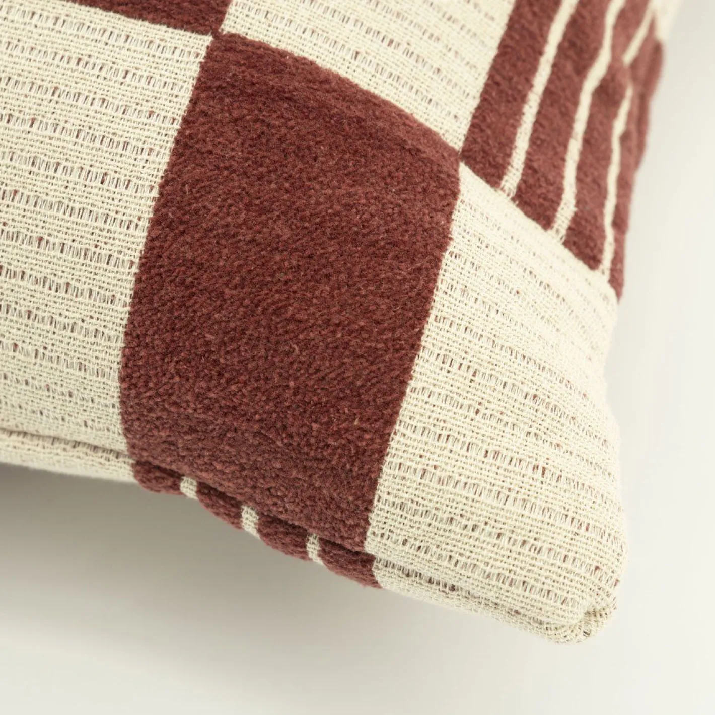 Best By Boo Twist Vierkant Kussen Burgundy