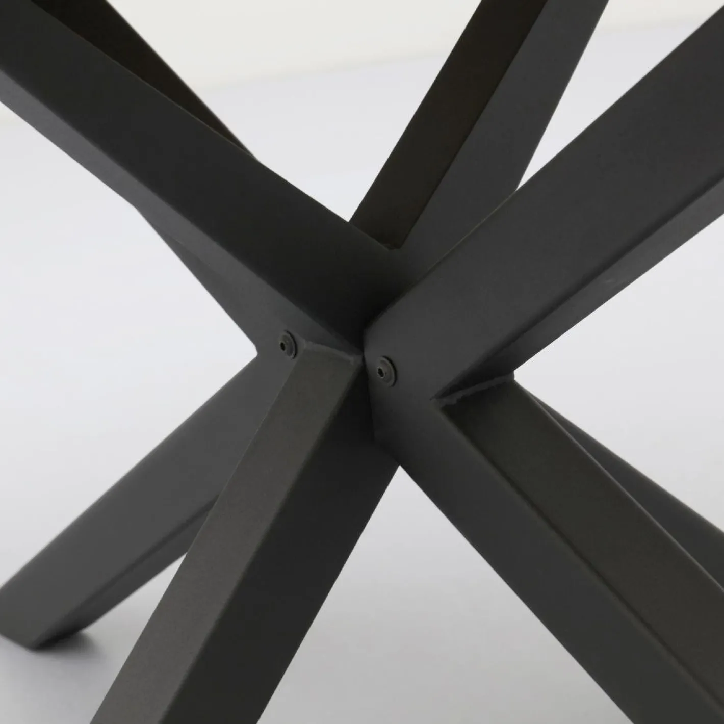 Best Trendhopper Viano Eettafel Mango