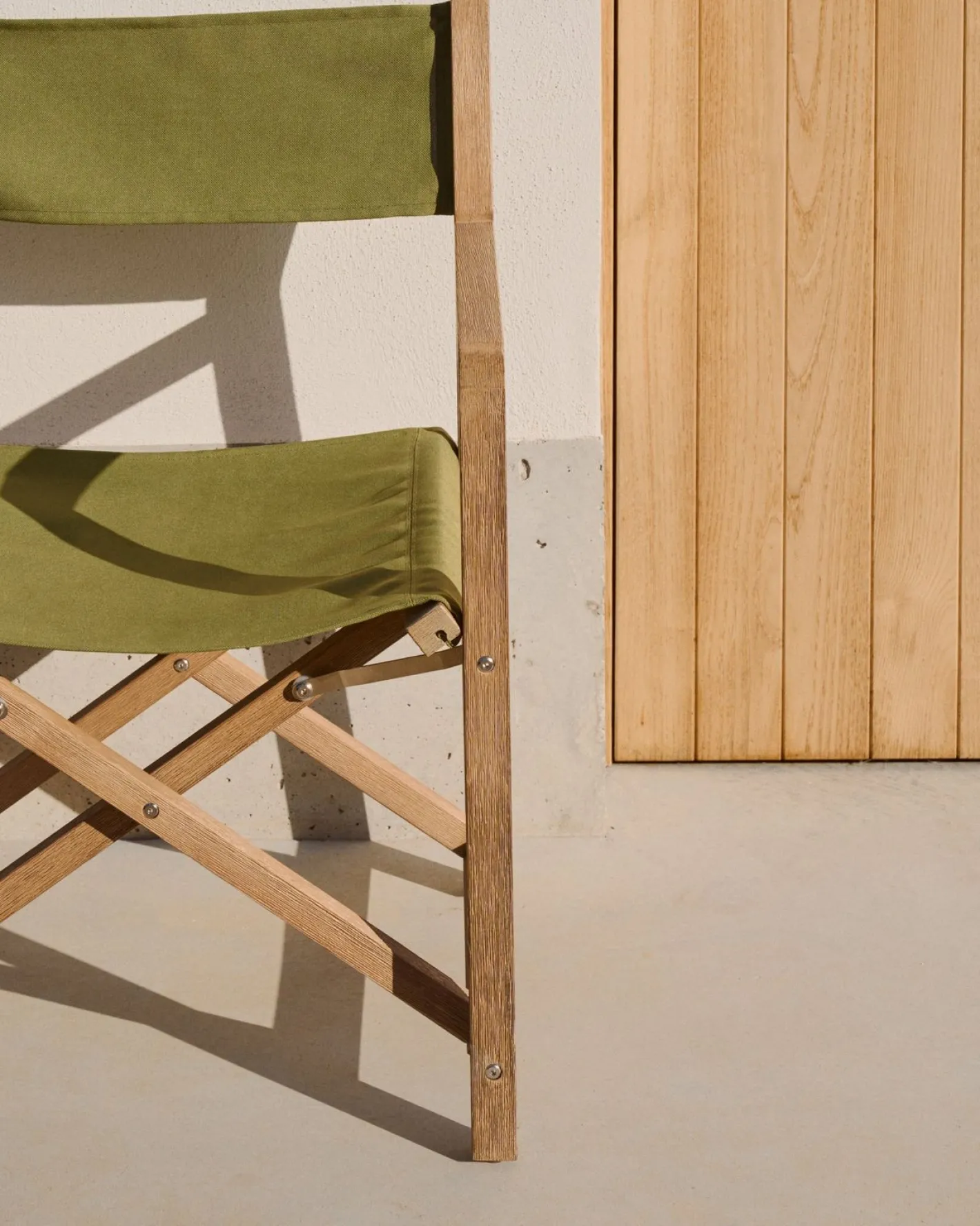 Outlet Kave Home Vilara Tuinstoel Groen