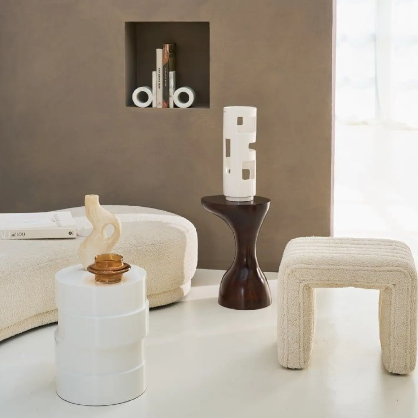 Hot Urban Nature Culture Vina Bijzettafel Walnut