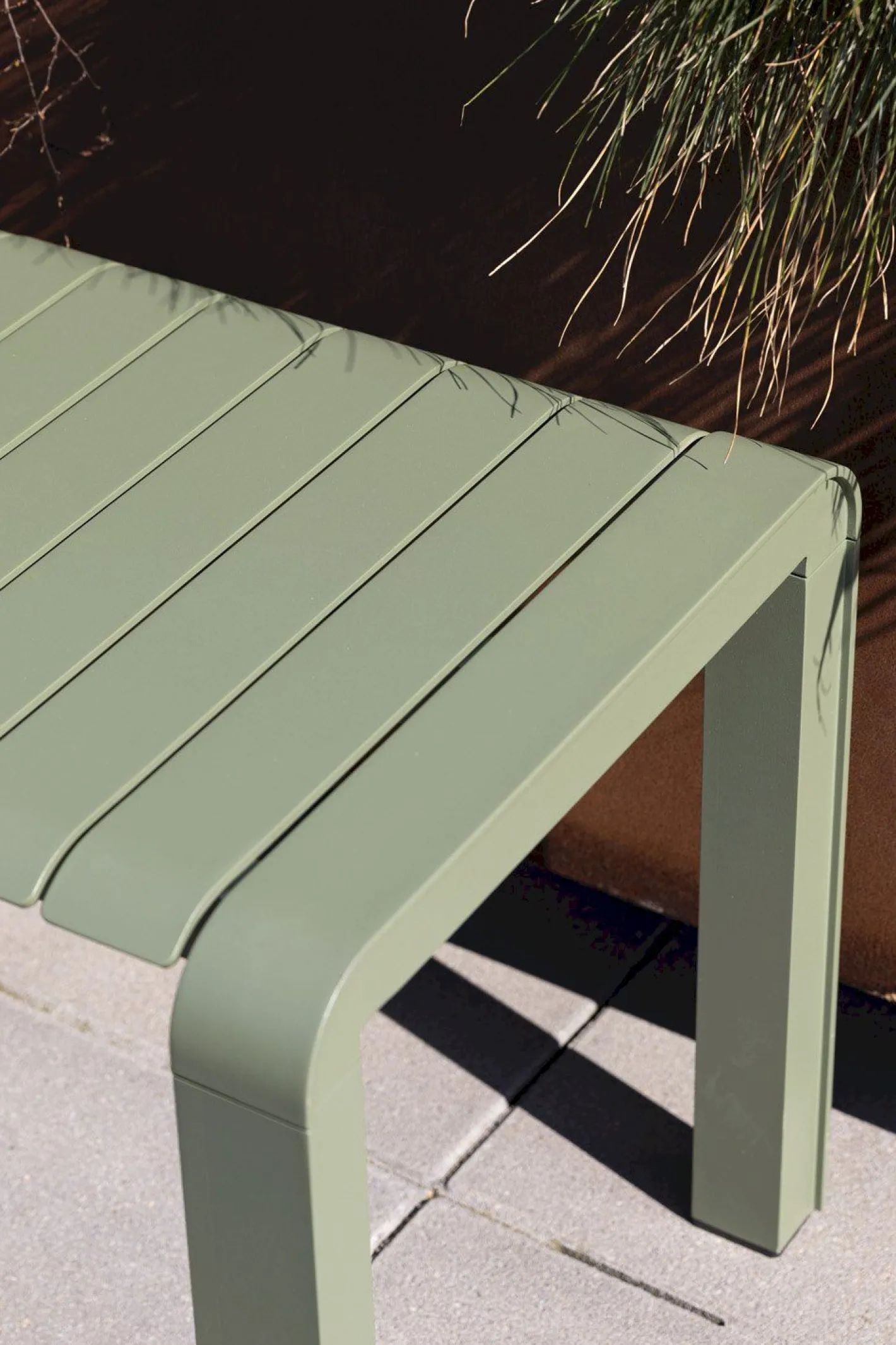 Sale Zuiver Vondel Tuinbank Green