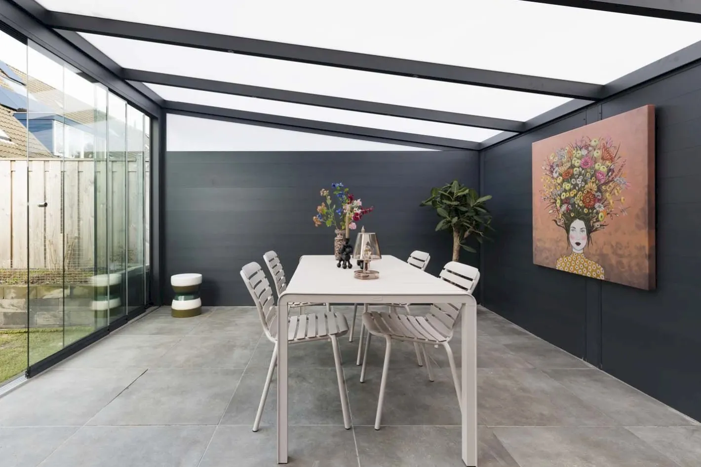 Best Zuiver Vondel Tuintafel White