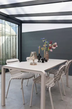 Best Zuiver Vondel Tuintafel White