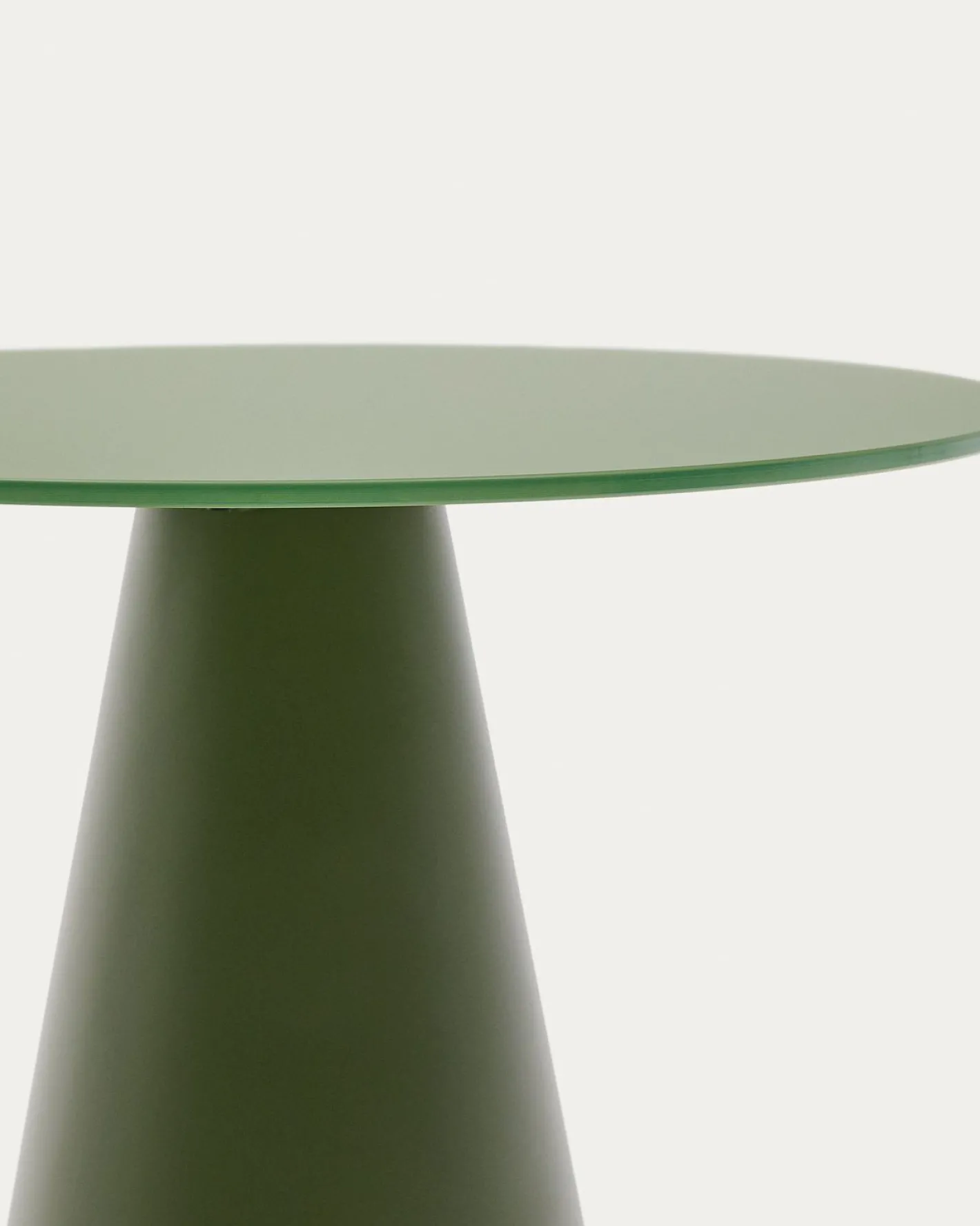 Kave Home Wilshire M Bijzettafel Groen